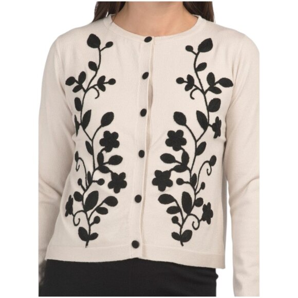 SIONI 2pc Embroidered Sweater Set - Picture 3 of 3